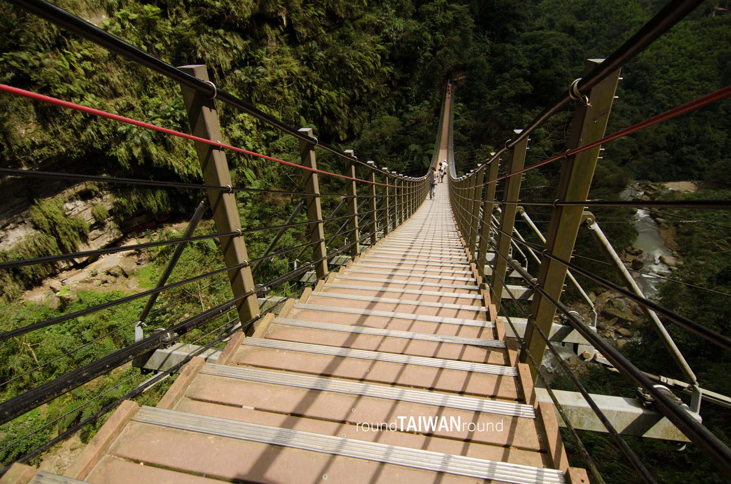 Zhushan Sky Ladder roundTAIWANround